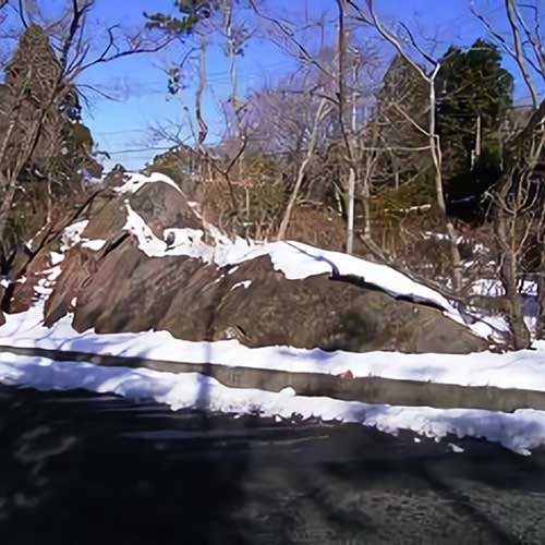 神山と流れ山イメージ